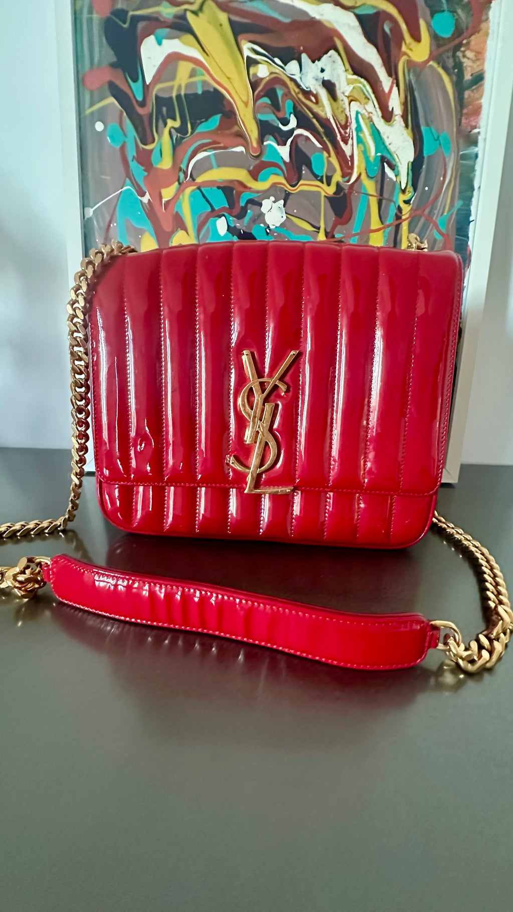 Saint Laurent Vicky Large – Patent Leather Rouge