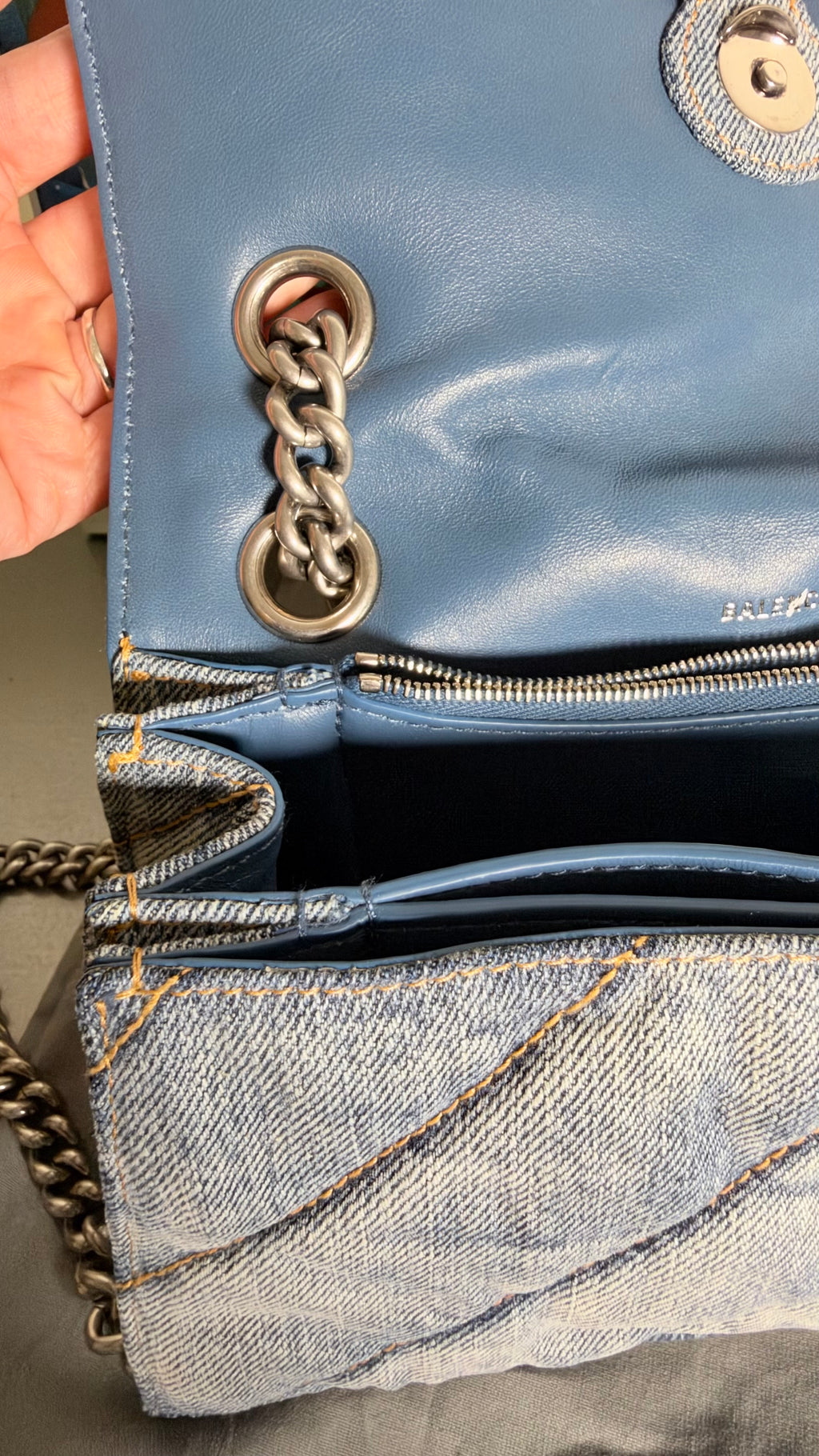 Balenciaga Crush Medium