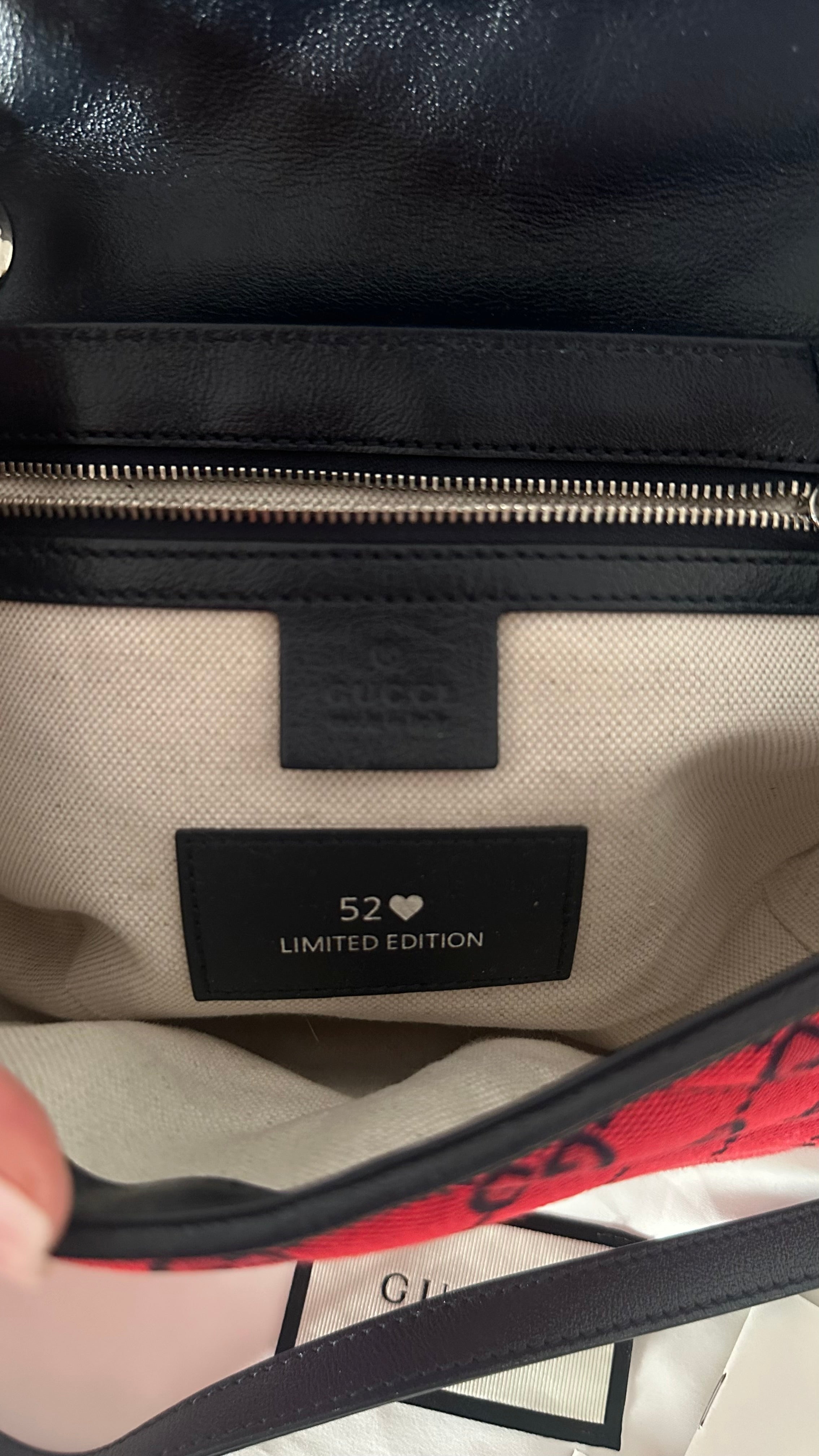 Gucci GG Marmont 25 – GG Canvas Rosso