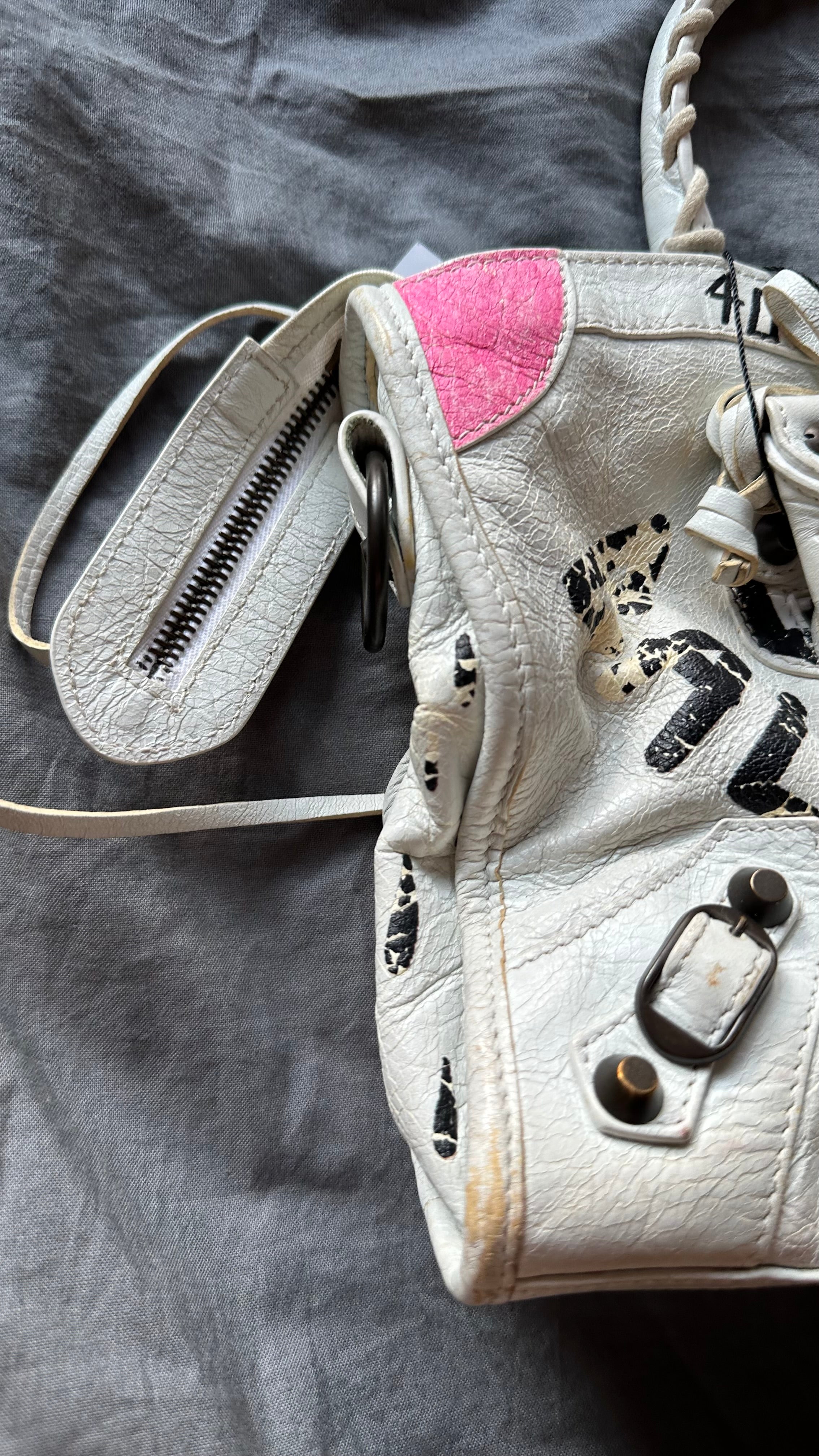 Balenciaga Classic City Graffiti