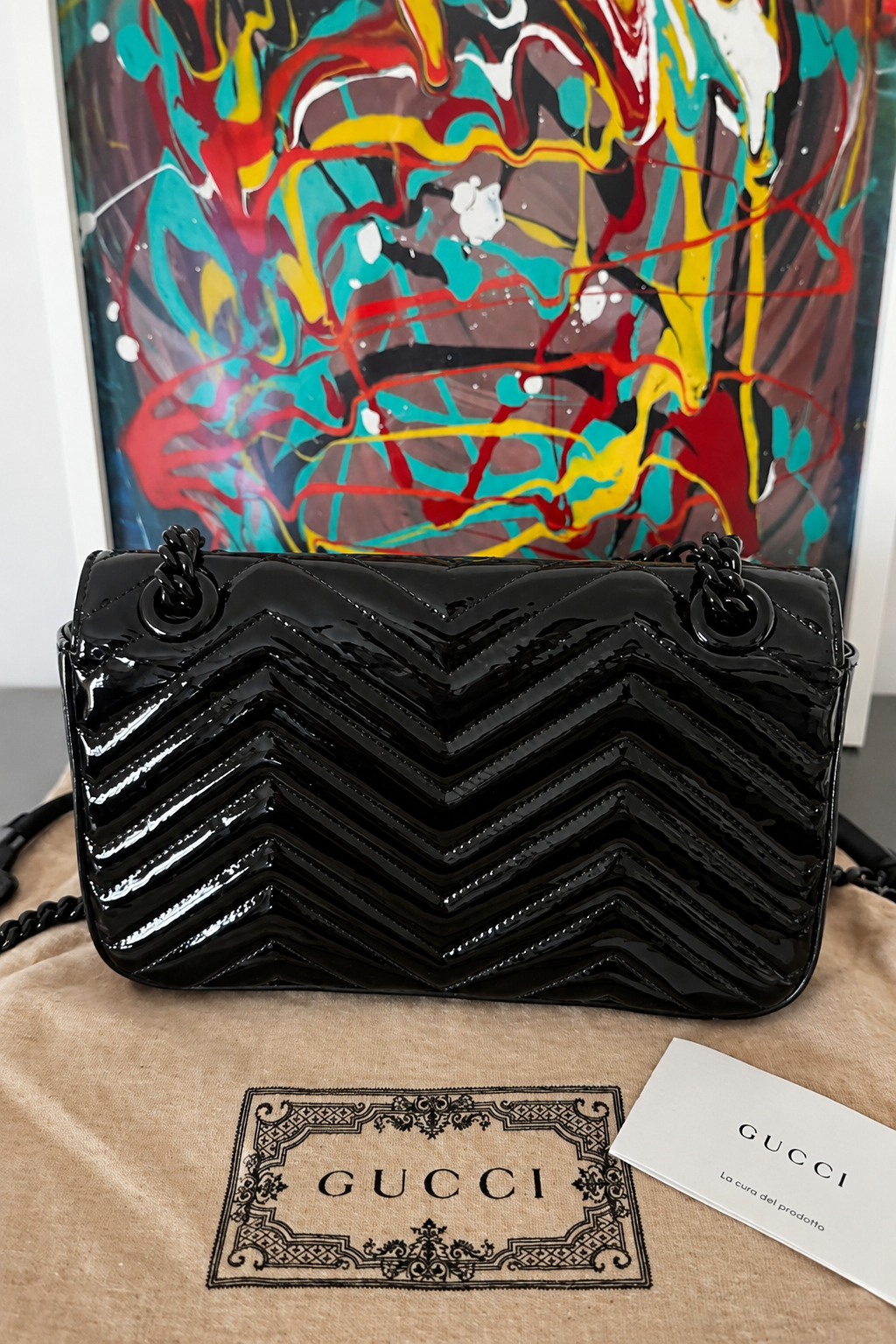 Gucci GG Marmont in vernice nera