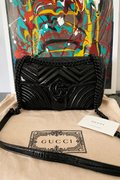 Gucci GG Marmont in vernice nera